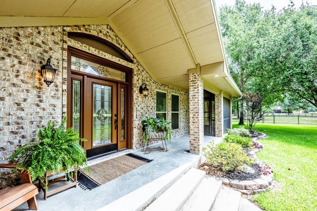 96 B John Kay Road, Huntsville, TX 77320