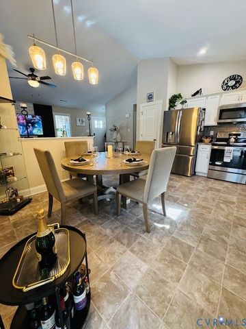 378 Halls Store Rd, Louisa, VA 23117