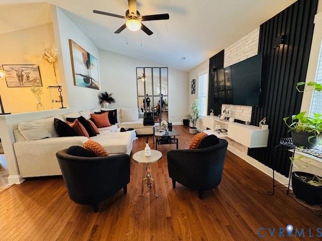 378 Halls Store Rd, Louisa, VA 23117