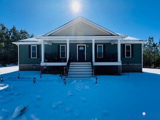 378 Halls Store Rd, Louisa, VA 23117