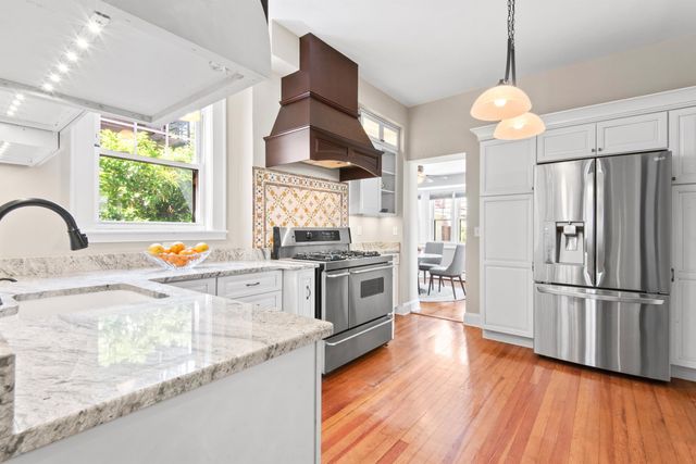 30 62ND ST, West New York, NJ 07093