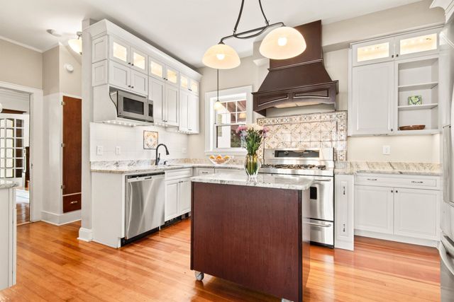 30 62ND ST, West New York, NJ 07093