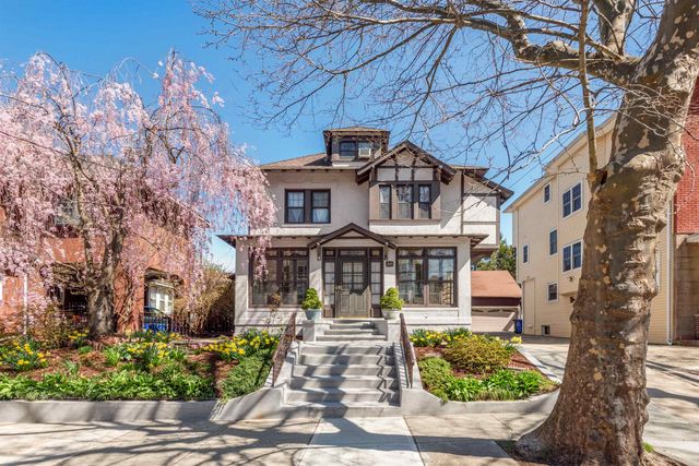 30 62ND ST, West New York, NJ 07093