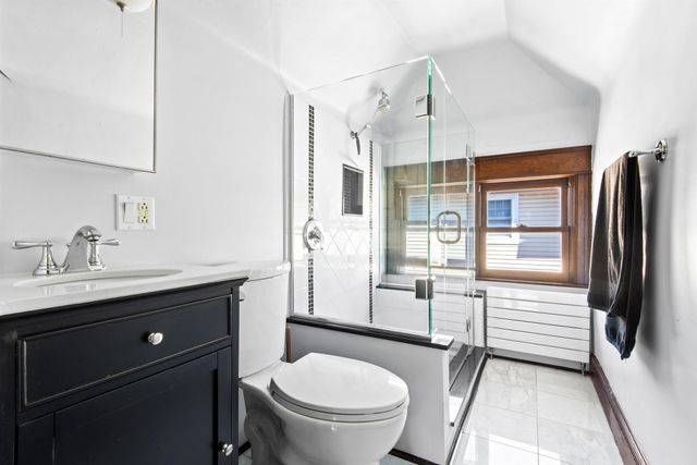 30 62ND ST, West New York, NJ 07093