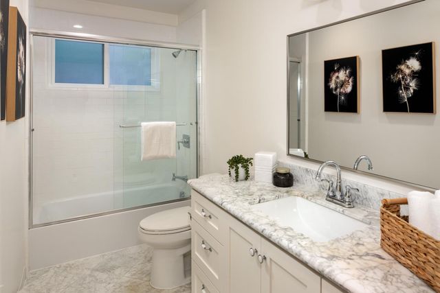 2331 Blueridge Avenue, Menlo Park, CA 94025
