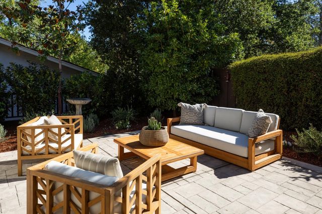 2331 Blueridge Avenue, Menlo Park, CA 94025
