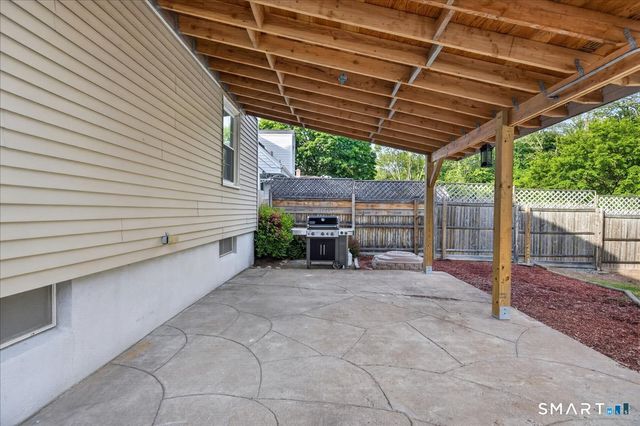 89 Burr Street, East Haven, CT 06512