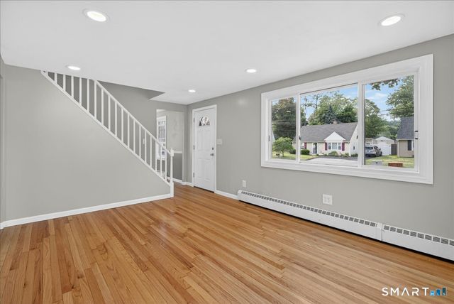 89 Burr Street, East Haven, CT 06512