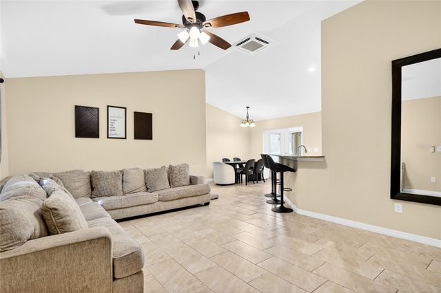 15303 SW 52ND CIRCLE, Ocala, FL 34473