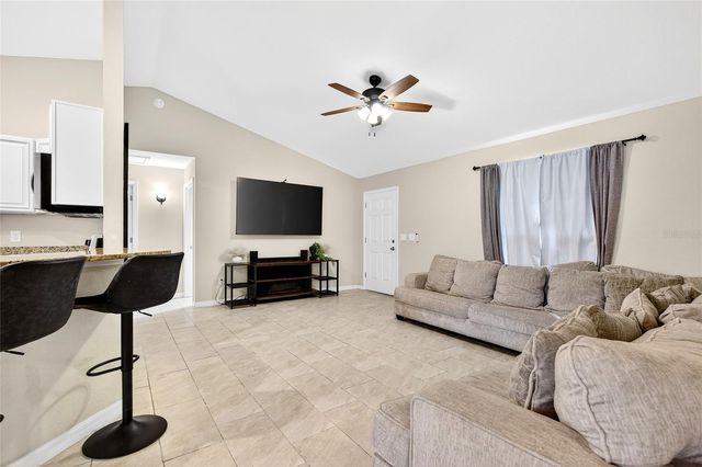 15303 SW 52ND CIRCLE, Ocala, FL 34473