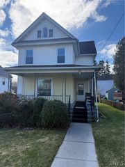 142 Franklin Street, Auburn, NY 13021