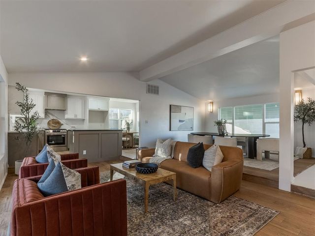 2608 Kings Way, Oklahoma City, OK 73120