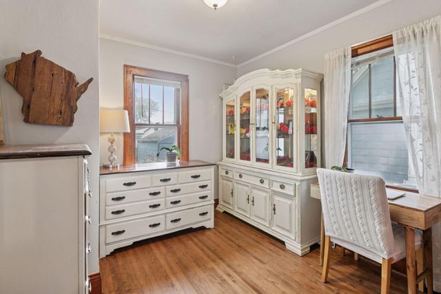 958 James Avenue, Saint Paul, MN 55102