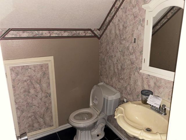 116 June Court, Richwood, TX 77531