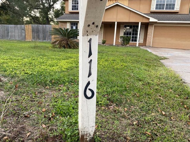 116 June Court, Richwood, TX 77531