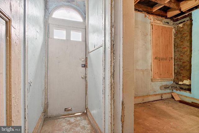 2210 W MASTER ST, Philadelphia, PA 19121