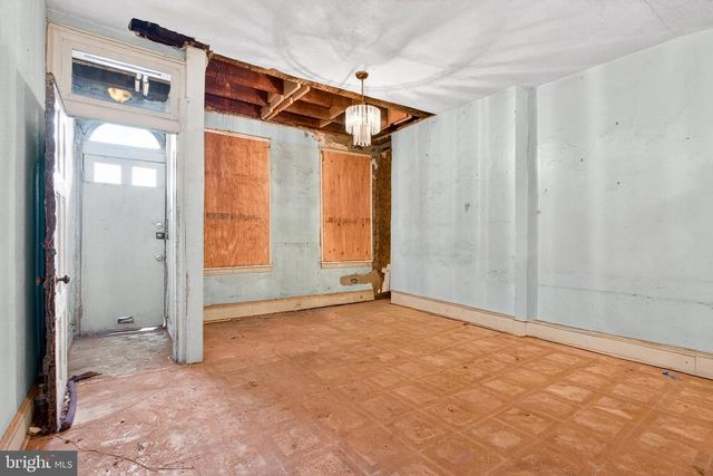 2210 W MASTER ST, Philadelphia, PA 19121