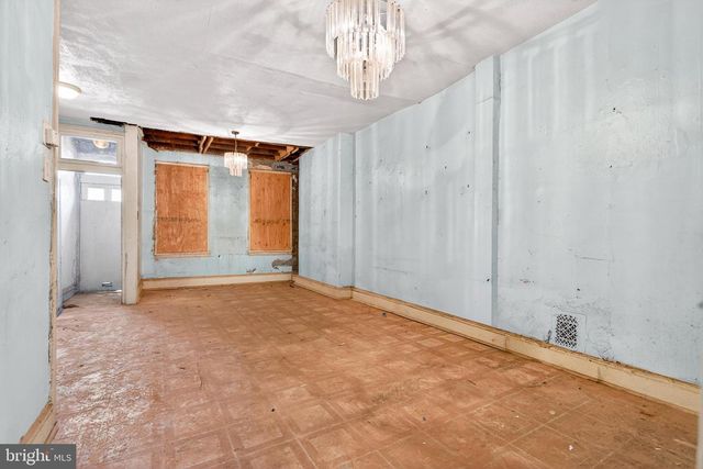 2210 W MASTER ST, Philadelphia, PA 19121