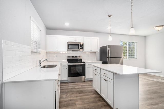 5519 Mammoth Drive Se, Caledonia Twp, MI 49316