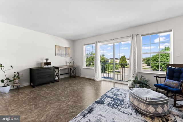 24 CECILY WAY, Ranson, WV 25438
