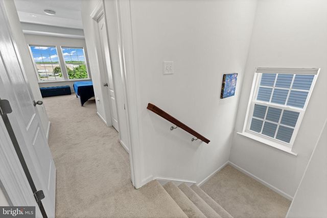 24 CECILY WAY, Ranson, WV 25438