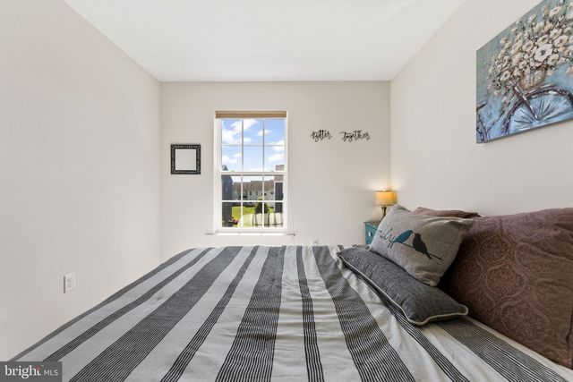 24 CECILY WAY, Ranson, WV 25438