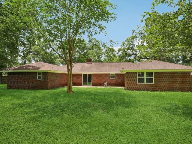 2921 Oak Drive, Dickinson, TX 77539