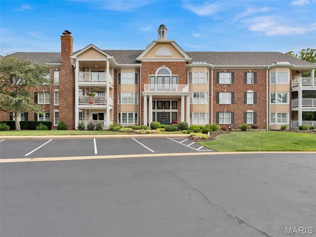 208 Ambridge Court 206, Chesterfield, MO 63017