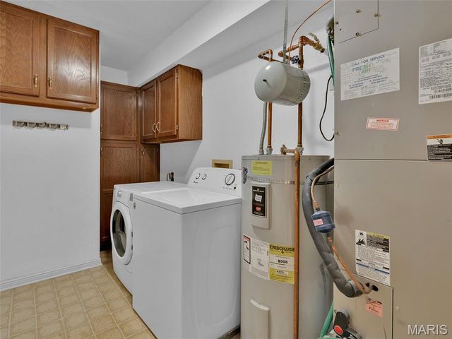 208 Ambridge Court 206, Chesterfield, MO 63017