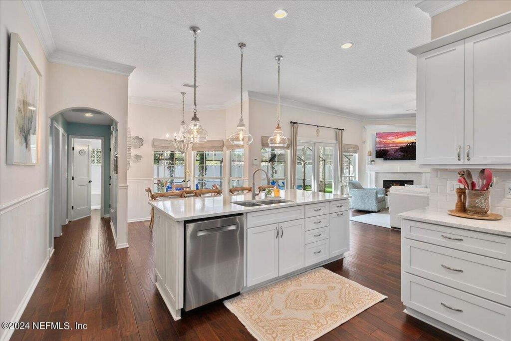 Image 14 of property listing at 112 BUCK ISLAND Court, Ponte Vedra Beach, FL 32082