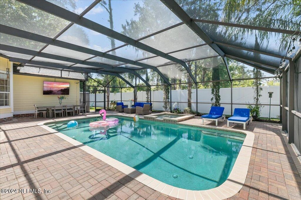 Image 28 of property listing at 112 BUCK ISLAND Court, Ponte Vedra Beach, FL 32082