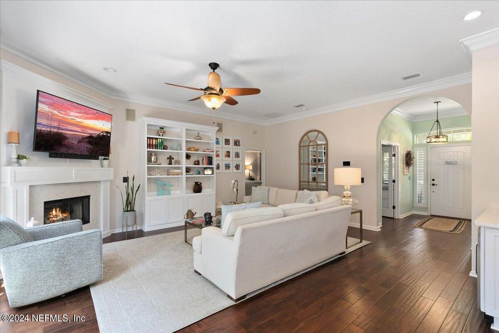 Image 9 of property listing at 112 BUCK ISLAND Court, Ponte Vedra Beach, FL 32082