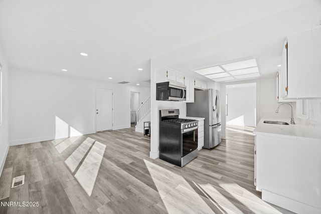 1290 Highgate Court, Sparks, NV 89434