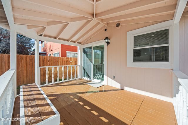 1290 Highgate Court, Sparks, NV 89434