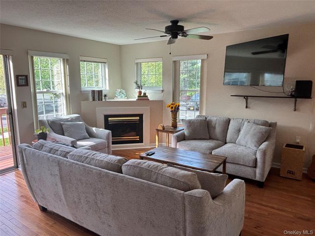 131 Elmcrest Drive, Fishkill, NY 12524