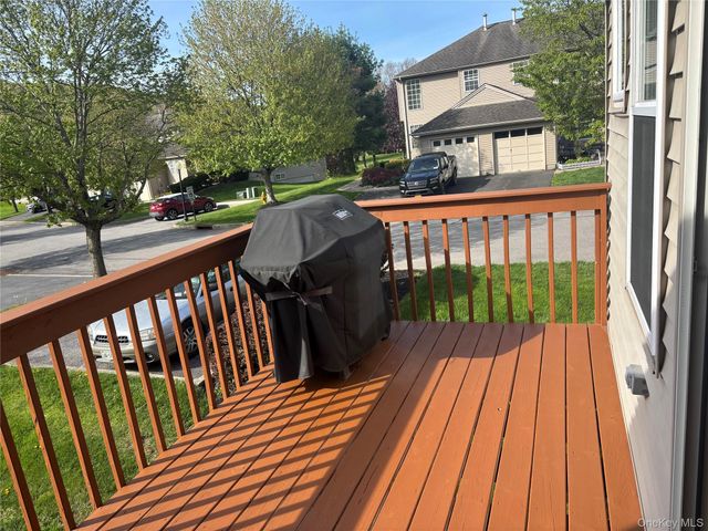 131 Elmcrest Drive, Fishkill, NY 12524