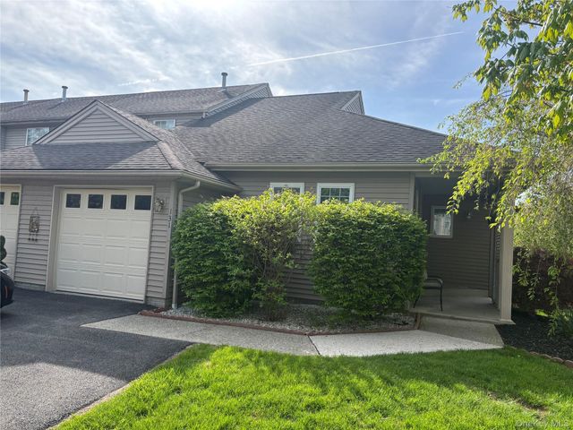 131 Elmcrest Drive, Fishkill, NY 12524