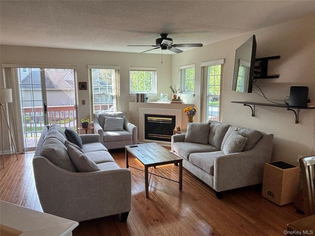 131 Elmcrest Drive, Fishkill, NY 12524