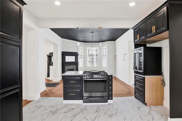 255 West Street, Mobile, AL 36604