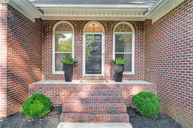 208 Marvin Land Lane, Canton, GA 30115
