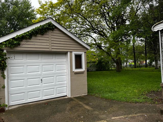 7080 Highview Street, Dearborn Heights City, MI 48127