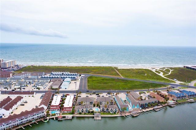 15125 Leeward Dr 9, Corpus Christi, TX 78418
