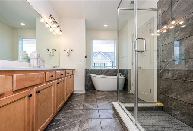 810 Kenway Avenue, Alpharetta, GA 30076