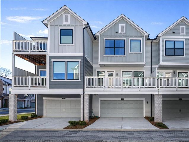 810 Kenway Avenue, Alpharetta, GA 30076