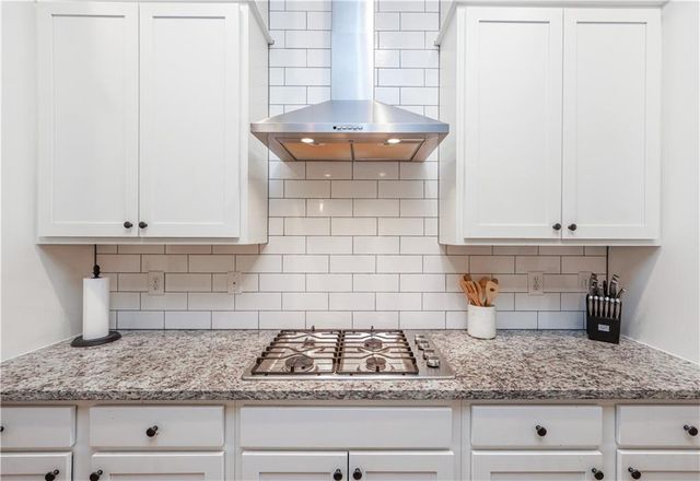 810 Kenway Avenue, Alpharetta, GA 30076