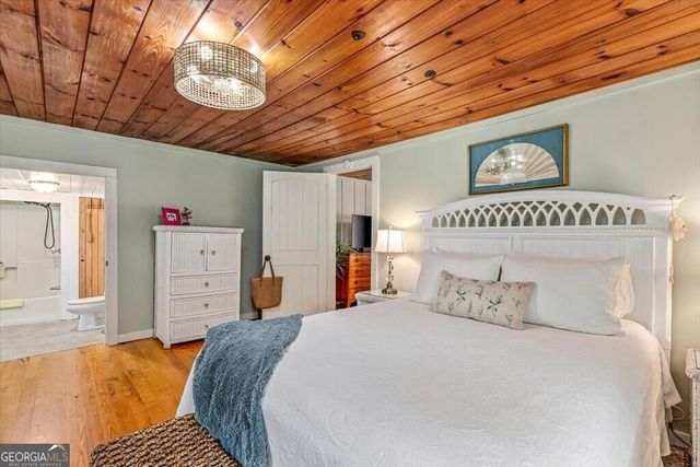 325 Austin Street, Blue Ridge, GA 30513