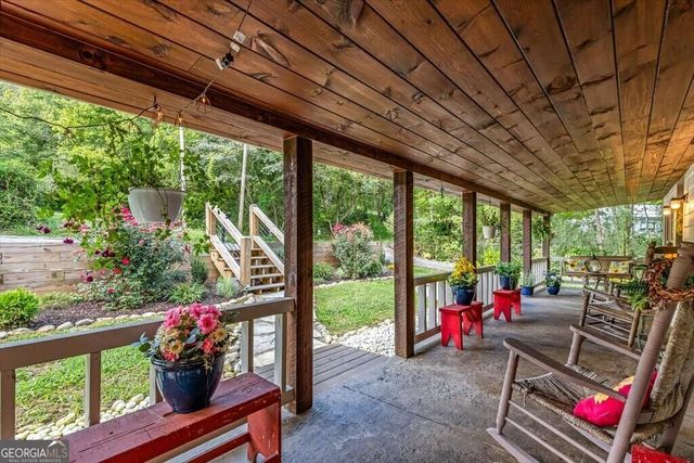 325 Austin Street, Blue Ridge, GA 30513