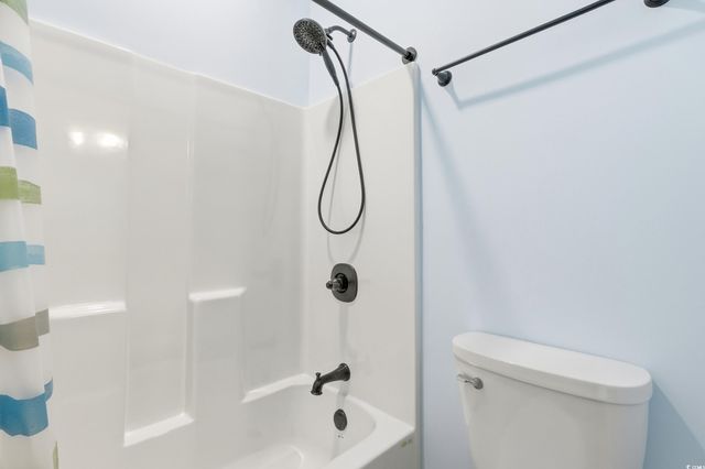 214 Carolina Dr., Loris, SC 29569