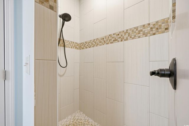 214 Carolina Dr., Loris, SC 29569