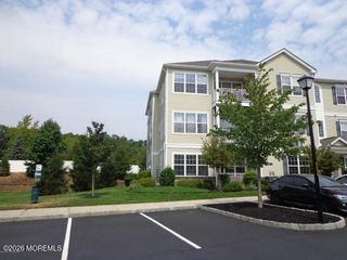 311 Mill Pond Way, Eatontown, NJ 07724
